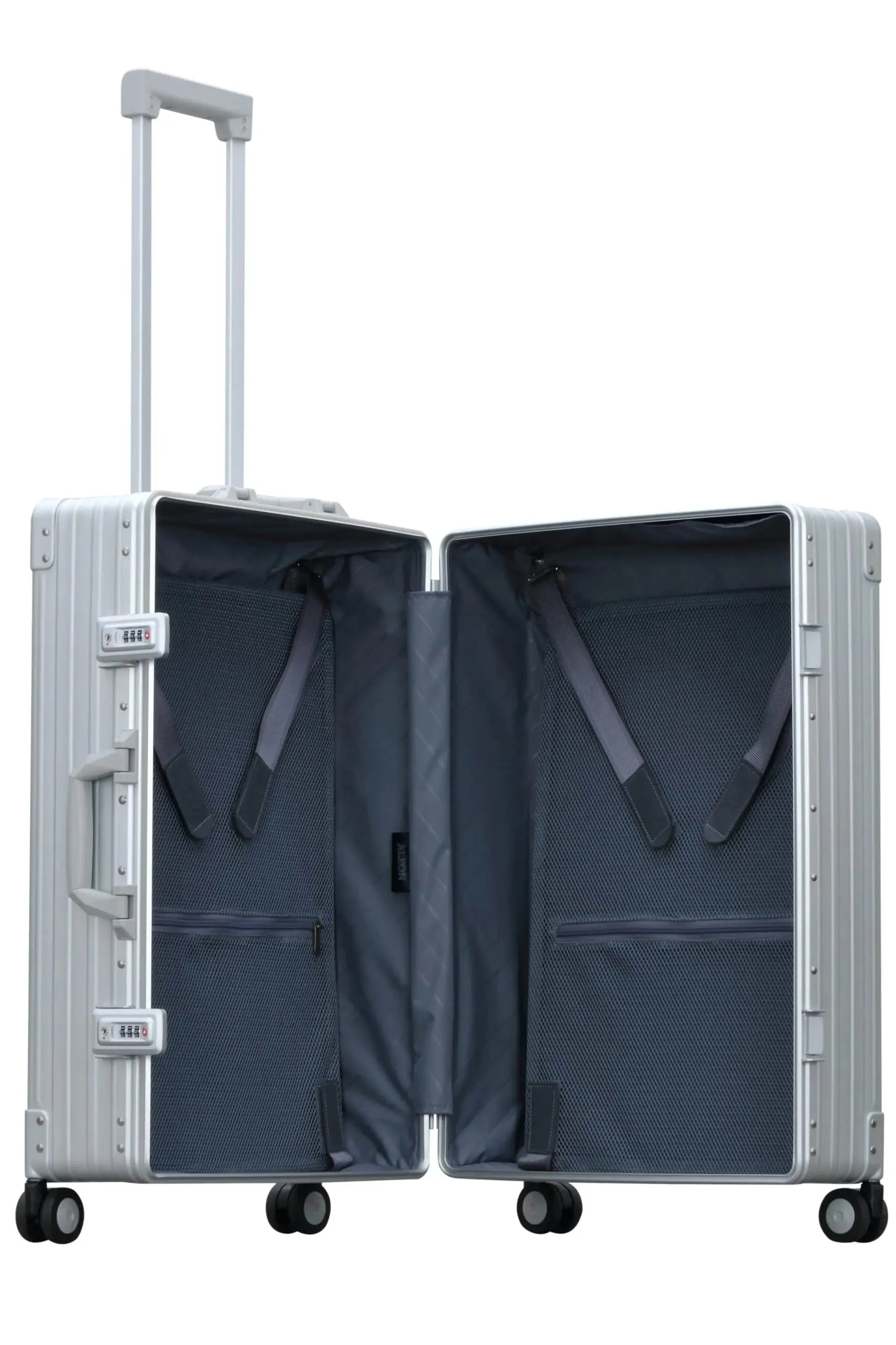 26" Traveler Checked Aluminum Spinner