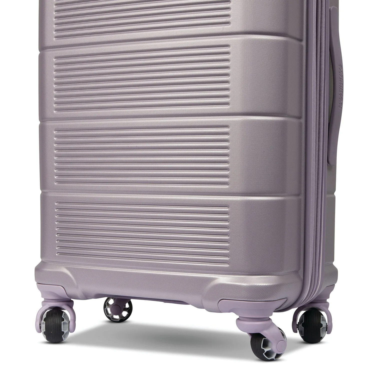 American Tourister Stratum 2.0 28" Spinner