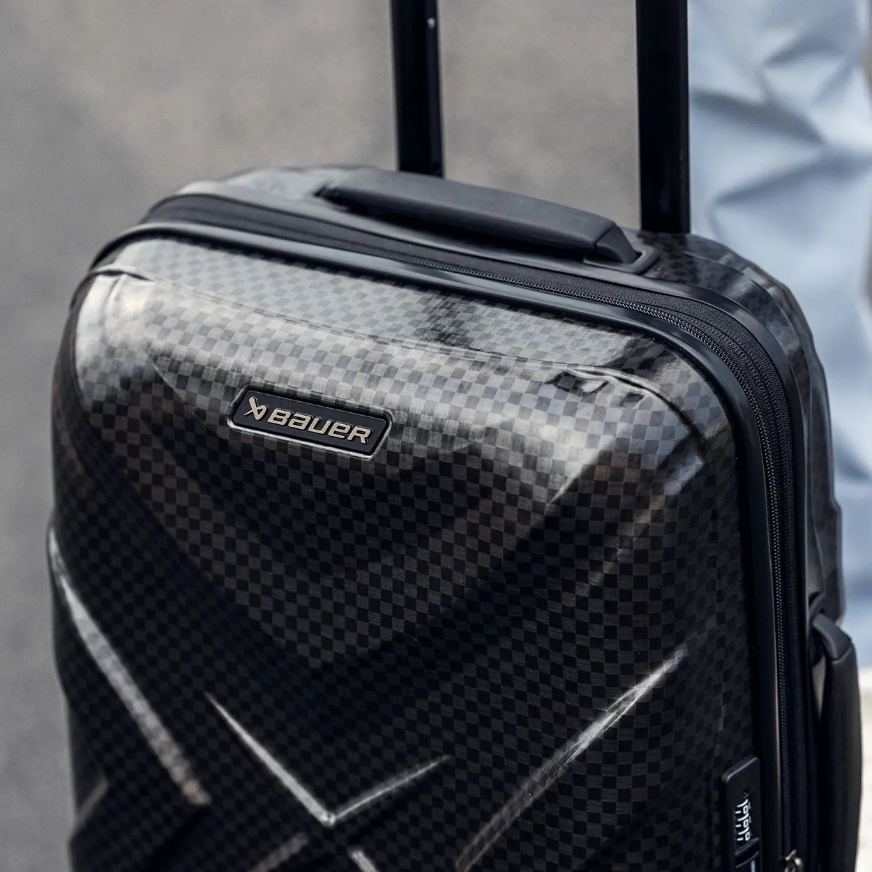 BAUER SPORTS LUGGAGE CARRY ON