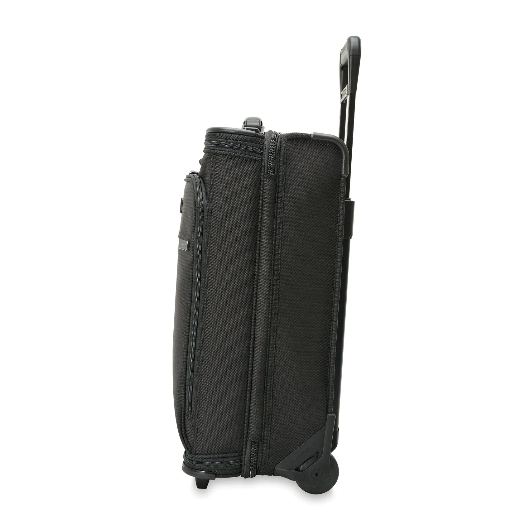 Briggs & Riley BASELINE 56cm Carry-on 2-Wheel Garment Bag