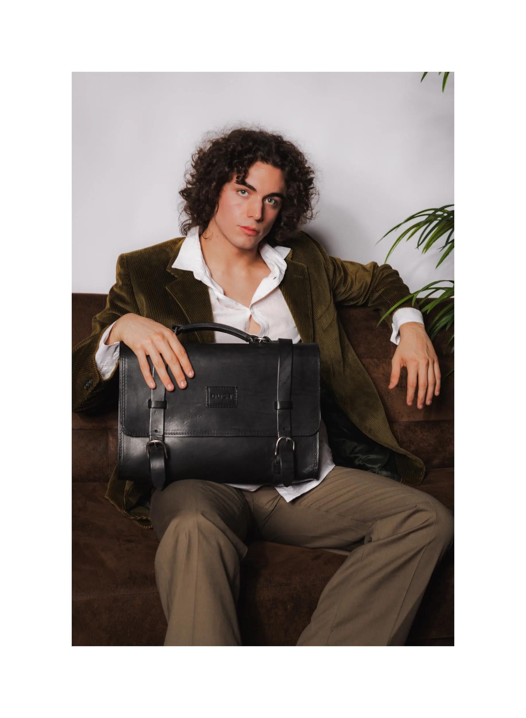 Leather Briefcase in Cuoio Black Mod 119