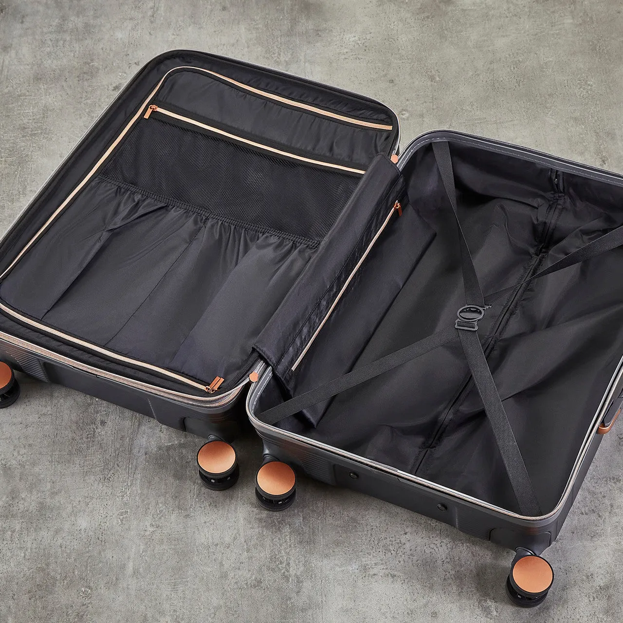 Mayfair Medium Suitcase - Charcoal