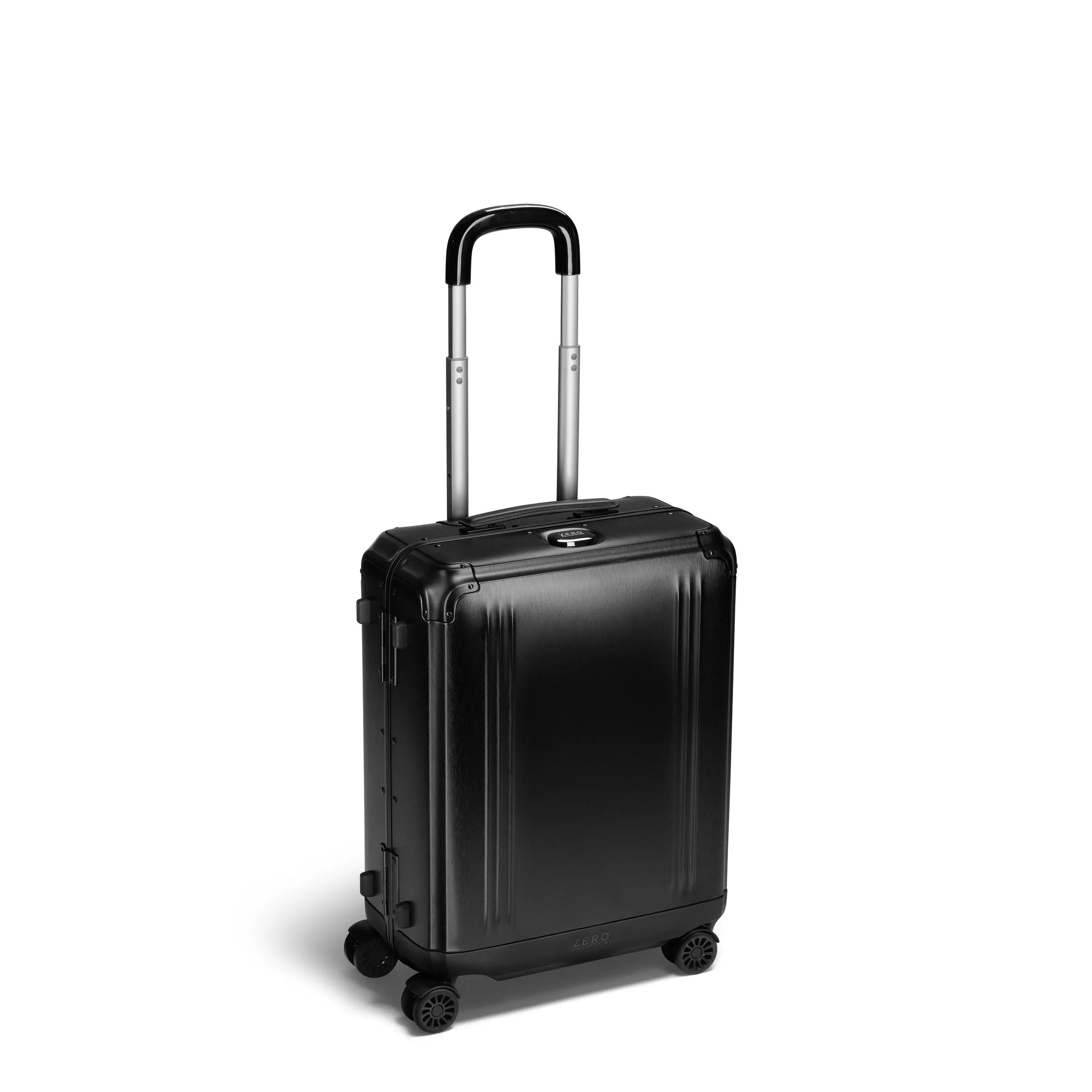 Pursuit Aluminum | Continental Carry-On Case 39L