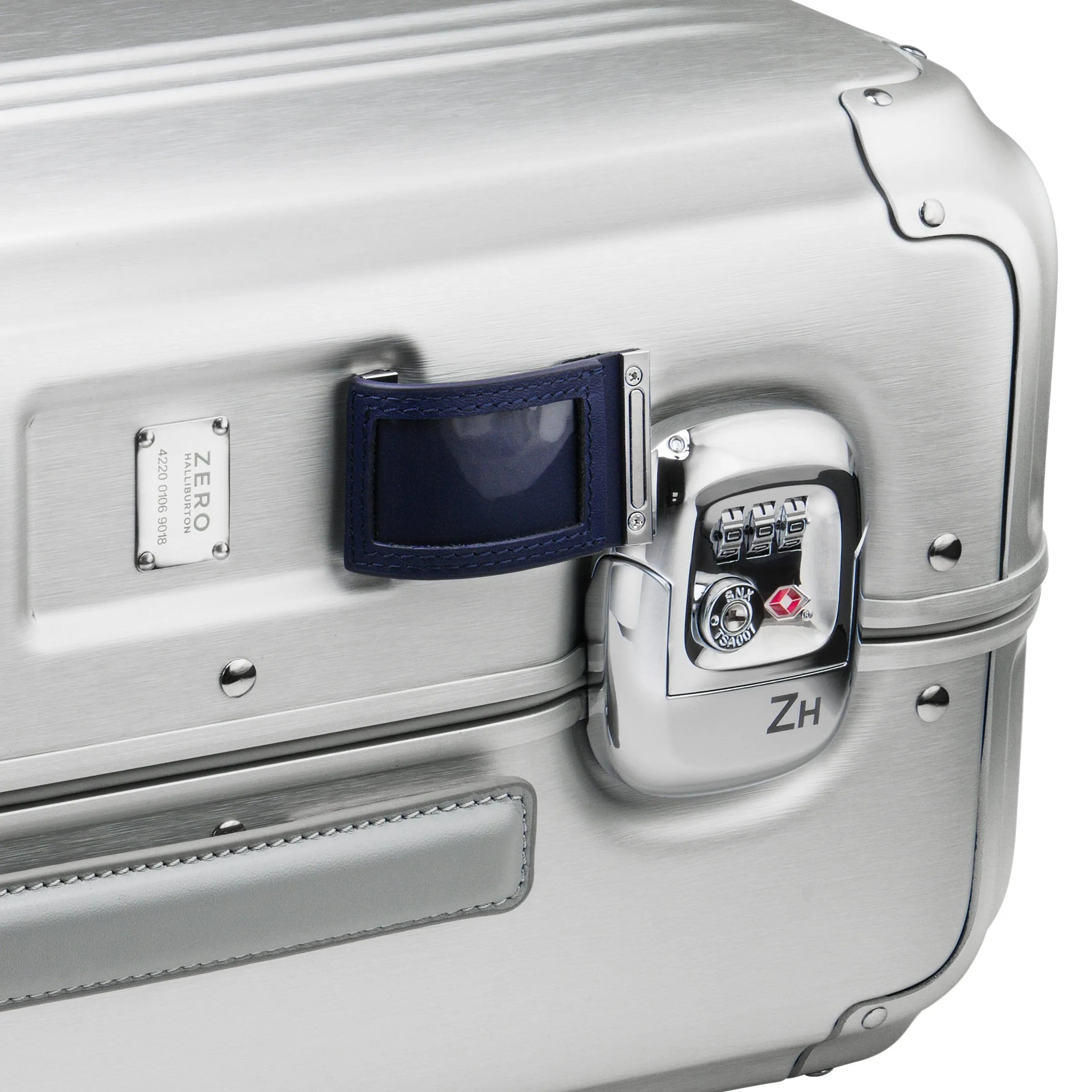 Pursuit Aluminum | Continental Carry-On Case 39L