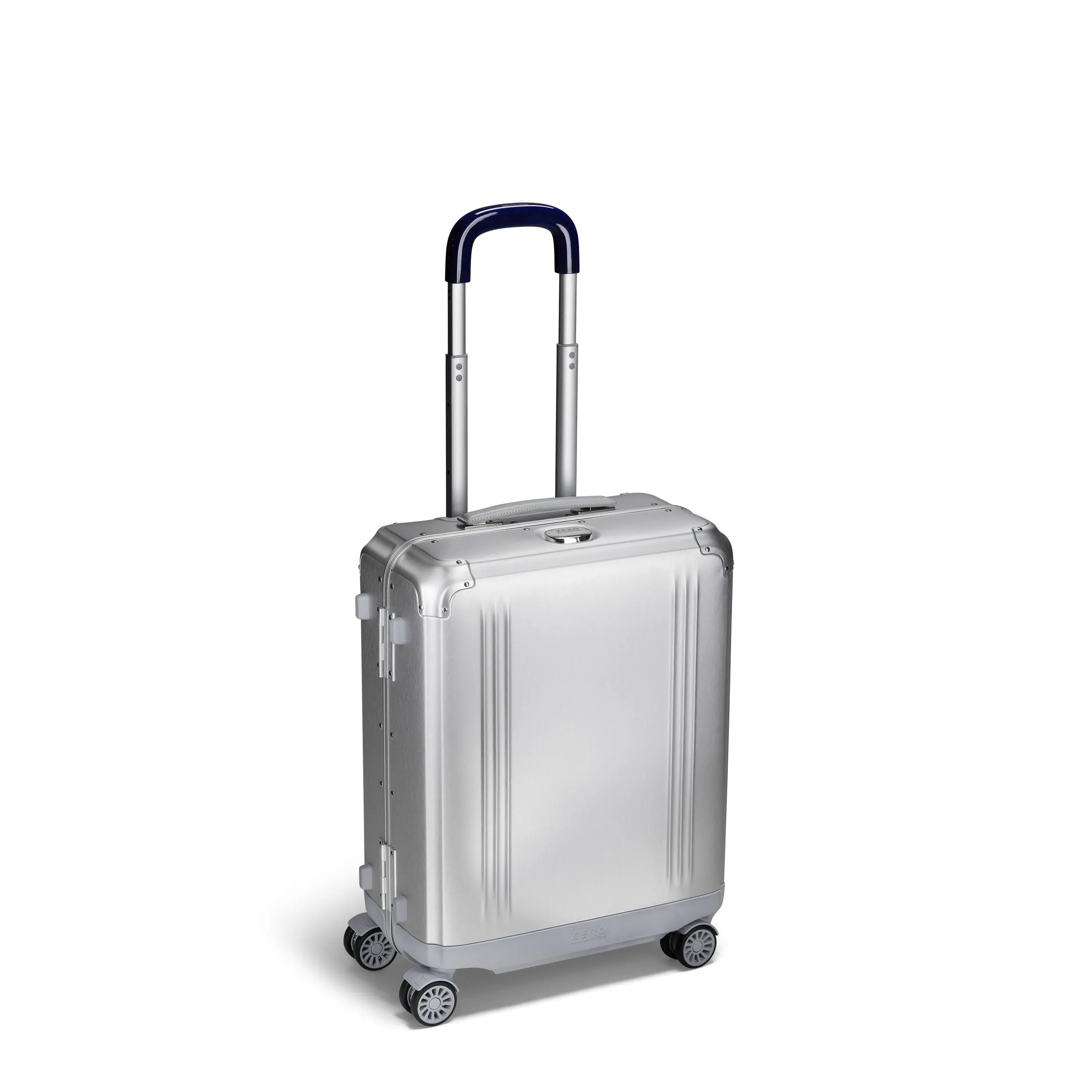 Pursuit Aluminum | Continental Carry-On Case 39L