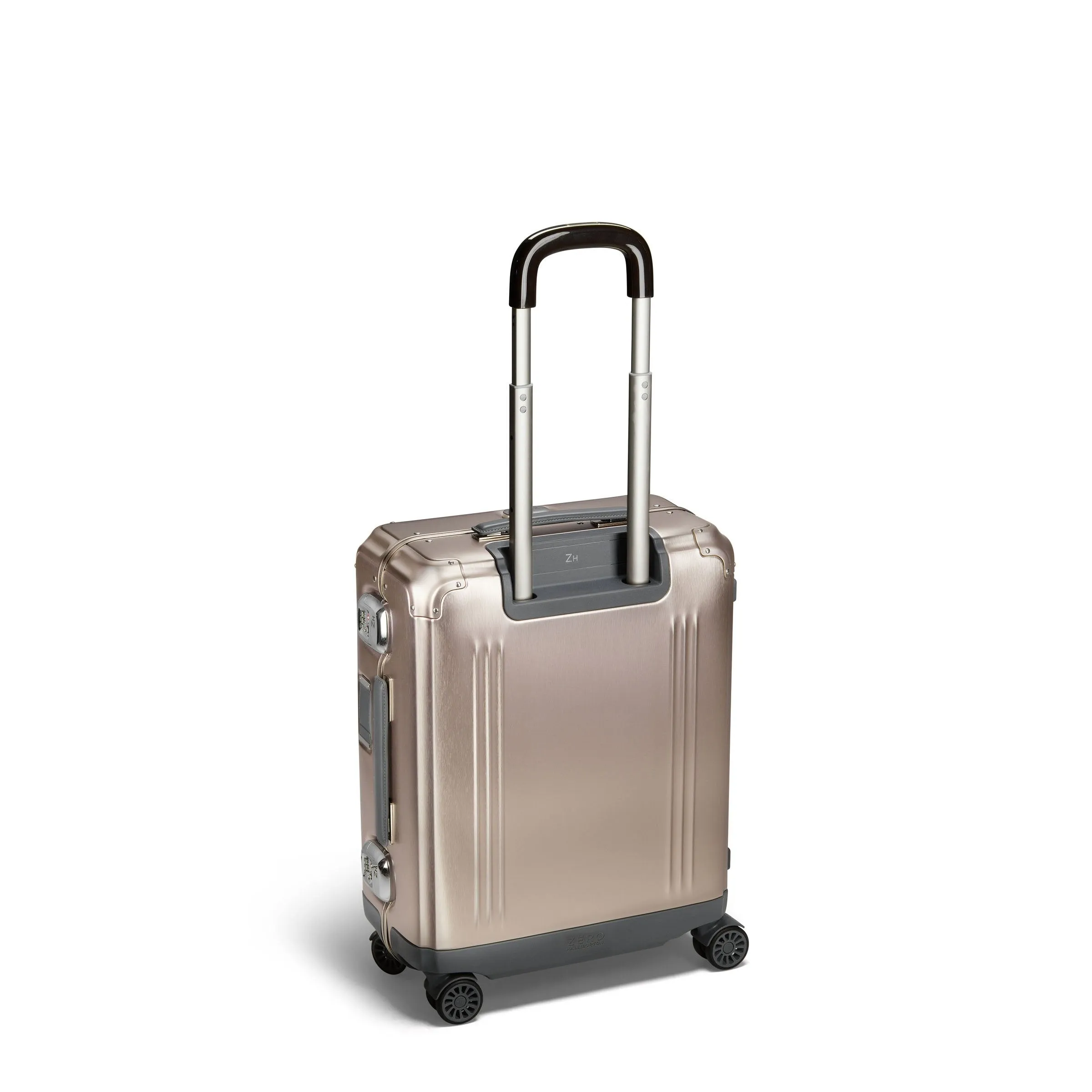 Pursuit Aluminum | Continental Carry-On Case 39L