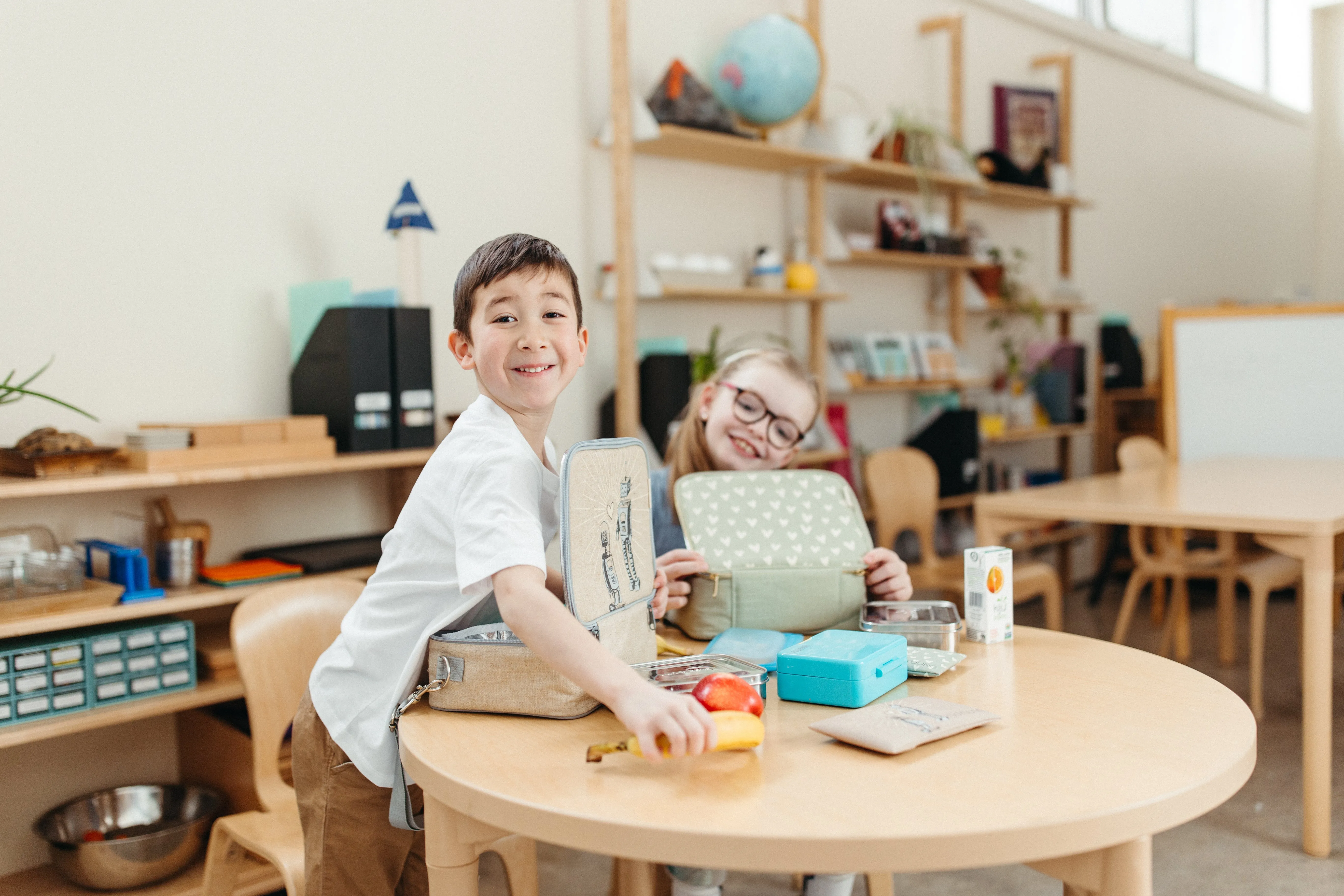 Robot Playdate Lunchbox