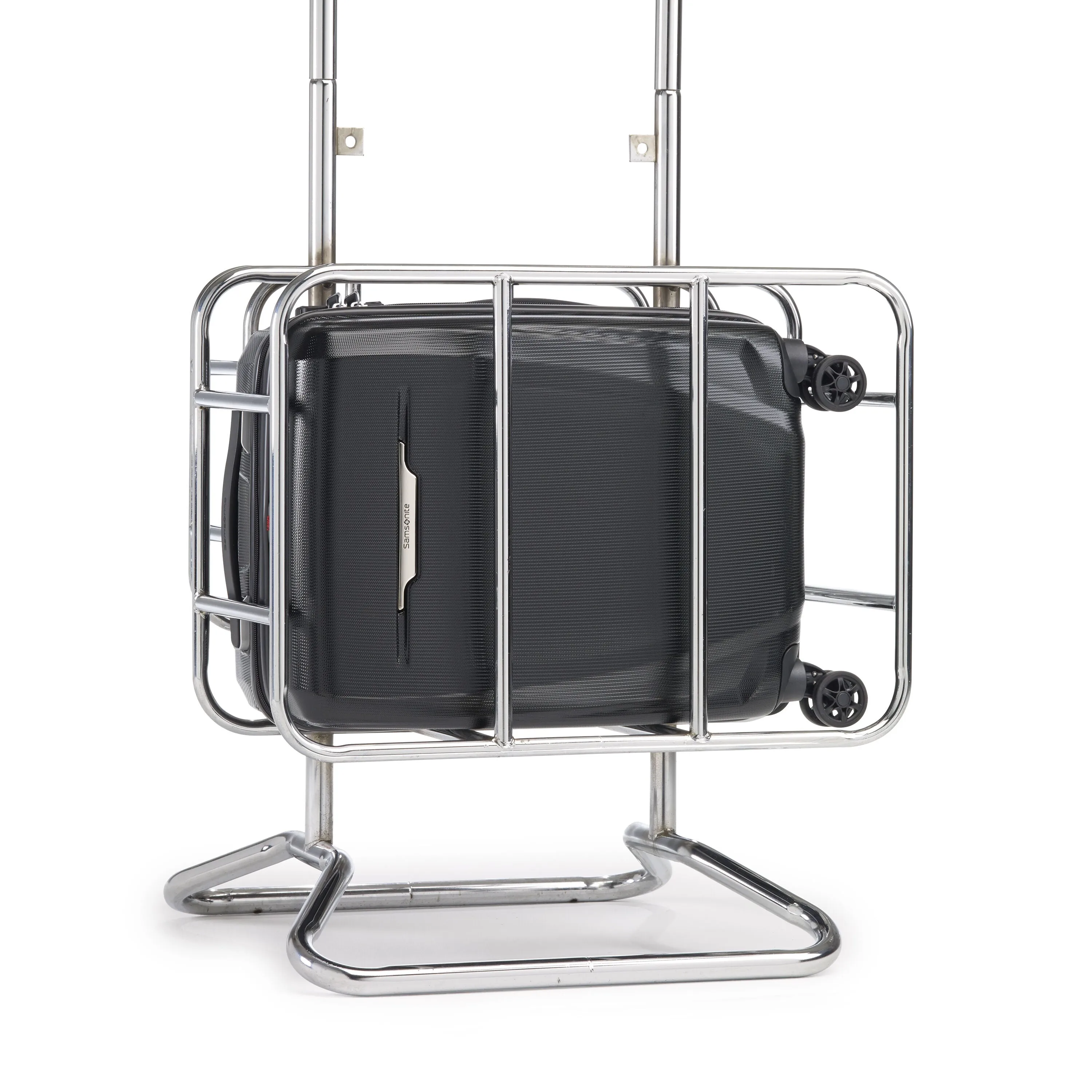 Samsonite Pursuit DLX Plus Spinner Carry-On