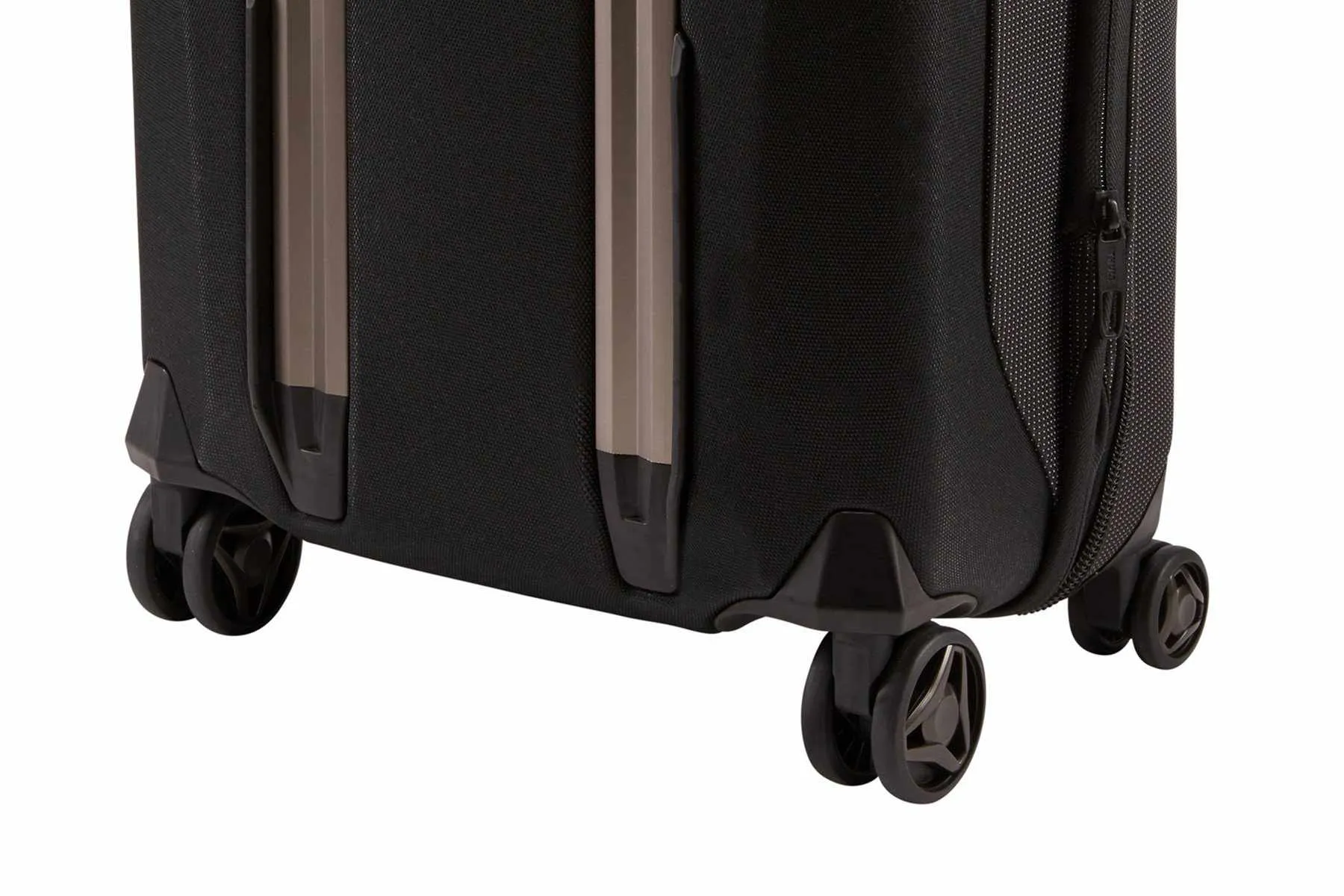 Thule Crossover 2 Carry-On Spinner 35L | Black